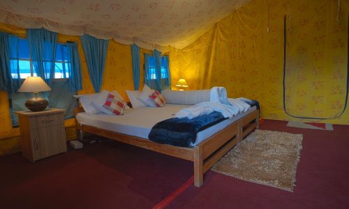 Super Deluxe knaygoh kinner camps nako