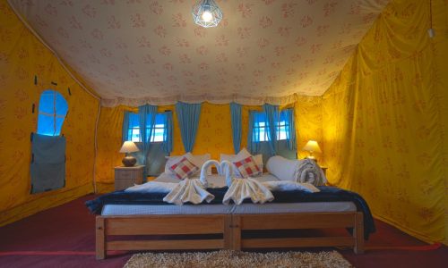 Super Deluxe knaygoh kinner camps nako